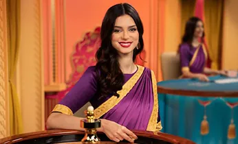 Hình ảnh đội ngũ hỗ trợ khách hàng thân thiện và chuyên nghiệp của uu888